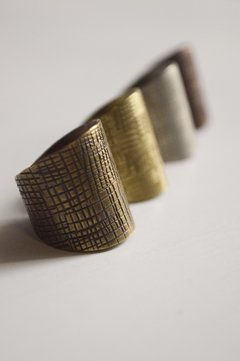 Anillos Bandas Texturadas ▽ Líneas I ▽ Listas para retirar en internet