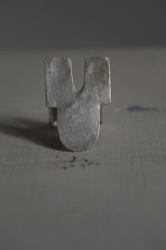 Anillo Tribu ▽ Listo para entregar en internet