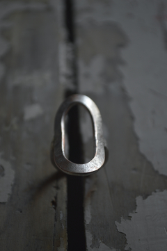Anillo contornos B ▽ Listo para entregar - tienda online