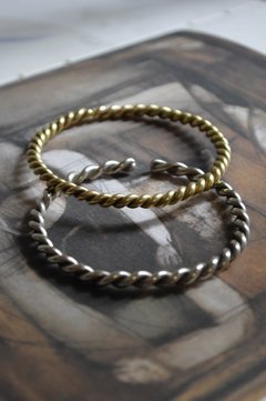 Pulsera Retorcida - comprar online