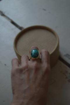Imagen de Anillo Mineral Turquesa reconstituida ▽ Listo para entregar