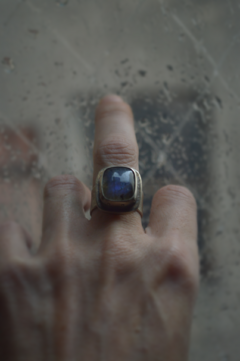 Anillo Mineral Labradorita ▽ Listo para entregar en internet