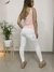 Babucha White en internet