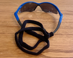 Lentes  medio Marco color Azul cristal Negro y vivos Negros  UV400 Protection Unisex Bicicleta Running modelo Cardiff - Patilla Flex con Sujetador en internet