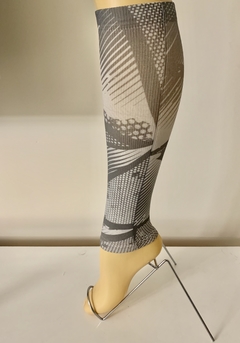 Imagen de Par de Pantorrilleras de Compresion Stylo Sublimada Unisex Gris o Azul