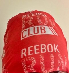 Cuello Multifuncion Tipo Buff color Rojo Reebok Sin Costura en internet