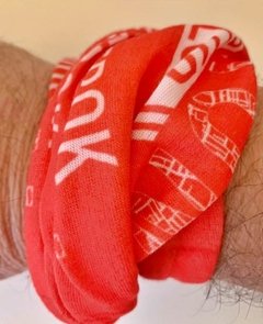 Imagen de Cuello Multifuncion Tipo Buff color Rojo Reebok Sin Costura