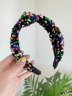 Cintillo negro con lentejuelas de colores - comprar online