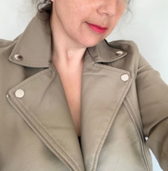 chaqueta biker beige - comprar online