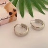 Argollas anchas
