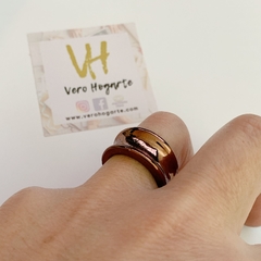 Anillo efecto metálico