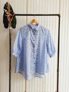 CAMISA OVERSIZE CAMPANA (ESTRELLA). en internet
