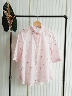 CAMISA OVERSIZE CAMPANA (PINKY).