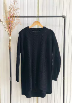 MAXI SWEATER TRENZADO. en internet