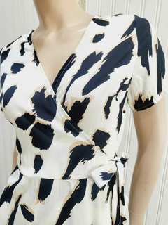VESTIDO CRUZADO EST. (ANIMAL PRINT) - comprar online