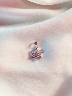 Dije de plata en forma de estrella con cubic blanco