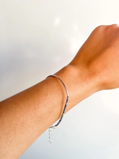 Pulsera de plata con piedritas azul