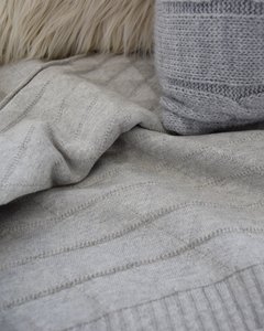 MANTA NELL GRIS - comprar online
