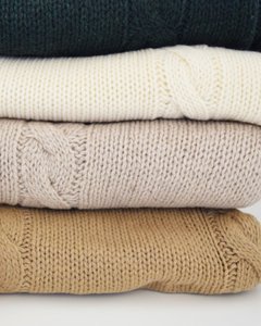 PIE DE CAMA CON OCHOS (Variedad de colores) - comprar online