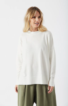 SWEATER LIGHT CRUDO