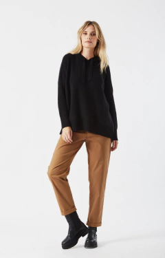 SWEATER FRIENDLY NEGRO - Caprichos del Rey