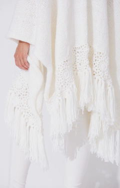 RUANA HEAVEN BLANCA - tienda online