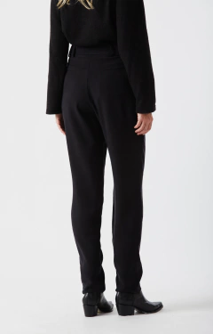 PANTALÓN YORK NEGRO - Caprichos del Rey