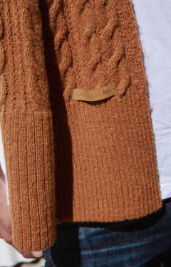 MAXI BUFANDA BRAID CANELA en internet