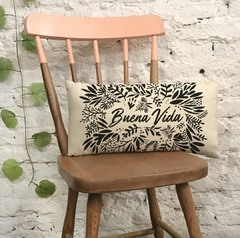 Almohadón algodón serigrafeado 45 x 25cm Buena Vida