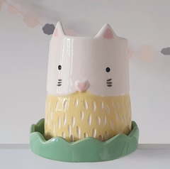 Maceta Gato amarillo con plato verde