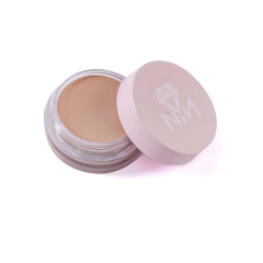 Corrector Natacha Nina