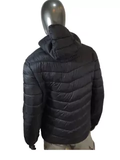 Atomik CAMPERA FORRADA ARINSAL (ARINSA) Negro - comprar online
