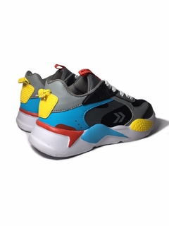 Atomik NASAU PRO V23 (NASA33) (NAZA27) Negro Colores en internet