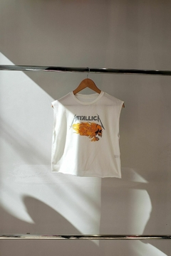 Musculosa Kerian en internet