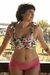 Short de mujer Bahia del Sol en lycra lisa con cintas para fruncir a los costados.