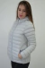 Campera de mujer de nylon ultraliviana simil pluma con capucha fija.