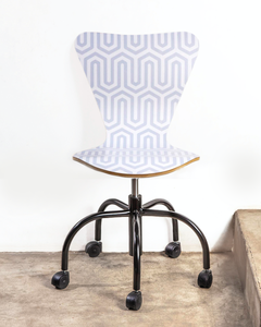 Silla Escritorio Malmö Roll Up BL Berry Gris - comprar online