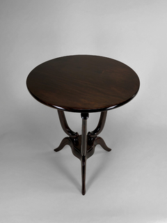 Mesa Deco en caoba maciza en internet
