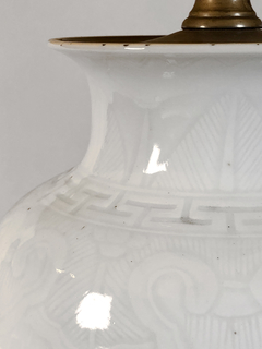 Lámpara porcelana China Blanc de Chine en internet