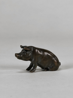 Escultura Pig en bronce empavonado
