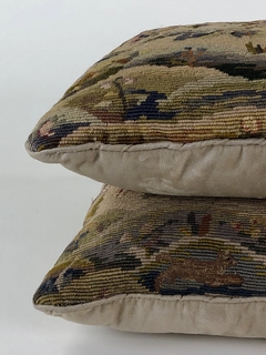 Almohadón Francés en Petit Point - Mayflower