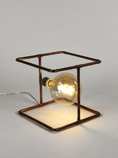 Lámpara de diseño industrial en cobre. - comprar online