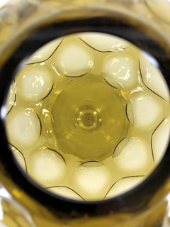 Esfera con pie en cristal facetado en internet