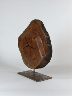 Escultura de madera  y hierro acerado - comprar online