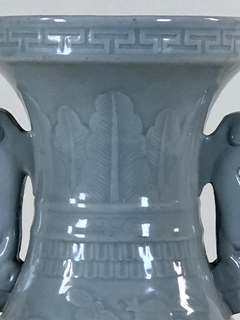 Vaso con asas porcelana celadón - comprar online