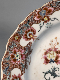 Plato porcelana  Compañía de Indias, Famille Rose - Mayflower