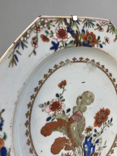 Plato porcelana Compañía de Indias Famille Rose - Mayflower