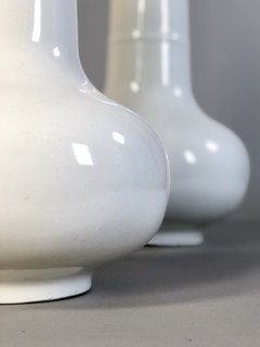 Vasos porcelana blanc de Chine. Siglo XIX - Mayflower