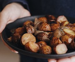 Papines con Cebolla y Ajo “quemado” - Carta Corta