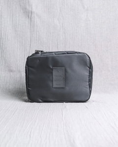 NECESER GRIS